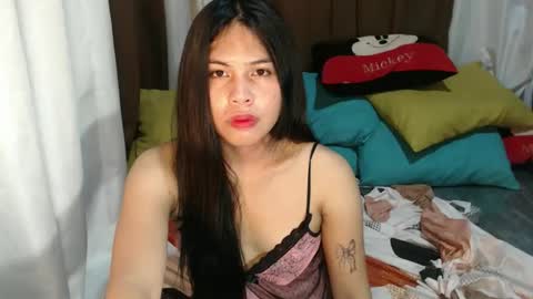 Elle  dont forget to folloW me and thumbs up online show from February 2026 09:35:02 AM