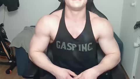 Snapshot of theguyfrombehind chatting on April 2026 02:26:01 PM Alex online show from April 2026 02:26:01 PM