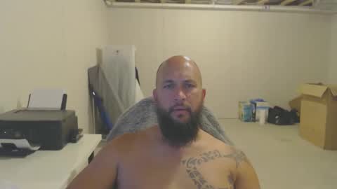 thehawaiian93 online show from November 2025 01:33:02 AM