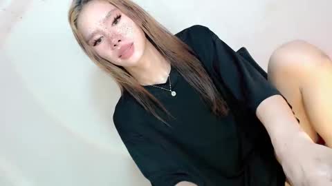 laisa online show from February 2025 07:27:02 PM