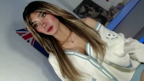 Snapshot of thehornygirl_laisa chatting on June 2026 09:44:01 AM laisa online show from June 2026 09:44:01 AM