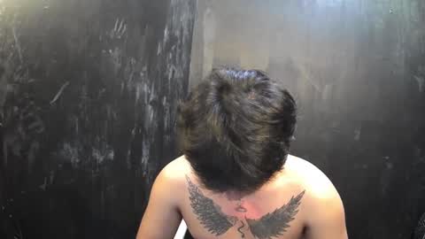 Snapshot of thehugecomeback chatting on February 2025 08:31:01 PM Xerxis online show from February 2025 08:31:01 PM