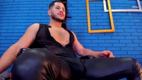 Ian Deniel online show from December 2024 08:13:01 PM