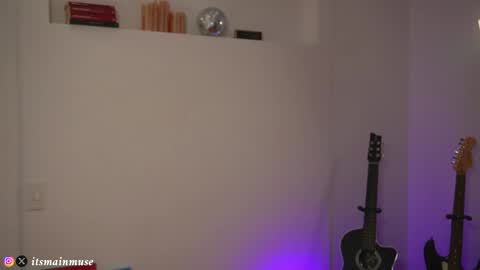 Snapshot of theirismuse chatting on September 2025 11:18:02 PM Iris online show from September 2025 11:18:02 PM