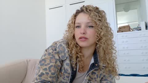 Lily Marie online show from February 2026 05:55:01 PM