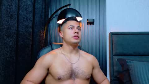 Snapshot of thekingerick chatting on March 2026 03:54:02 AM thekingerick online show from March 2026 03:54:02 AM