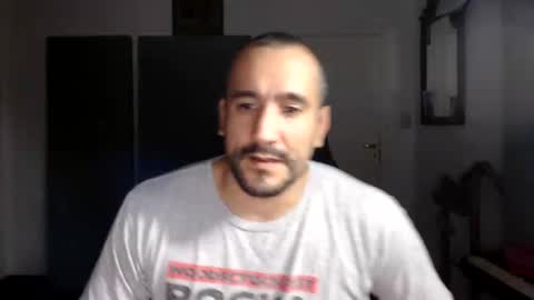 KINGOFPAINS online show from October 2025 03:47:02 PM