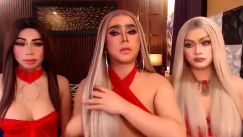 Paula online show from July 2026 09:44:02 AM