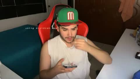 Snapshot of thelittlehot1 chatting on December 2025 07:14:02 AM thelittlehot1 online show from December 2025 07:14:02 AM