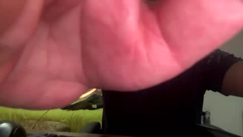 Snapshot of thelittlehot1 chatting on April 2026 12:18:01 PM thelittlehot1 online show from April 2026 12:18:01 PM