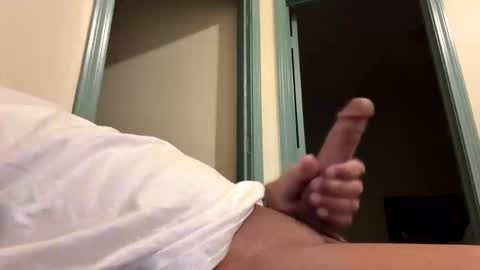 Snapshot of thelongbanana9 chatting on March 2026 02:01:02 AM thelongbanana9 online show from March 2026 02:01:02 AM