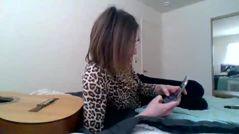 lovecreep online show from February 2025 06:35:01 PM