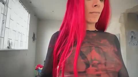 Snapshot of thematryoshka chatting on April 2026 09:27:01 PM Lucy Lucy online show from April 2026 09:27:01 PM