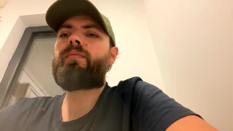 TheMonarchGoat online show from October 2025 09:26:02 PM