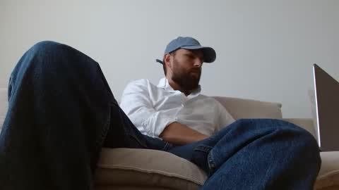 TheMonarchGoat online show from February 2026 01:28:01 PM