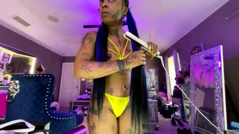 the moody witch online show from December 2025 09:53:01 PM