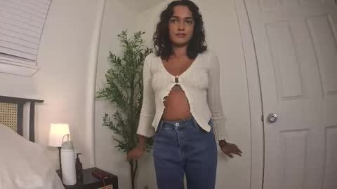 naturallovers online show from November 2025 01:15:01 AM