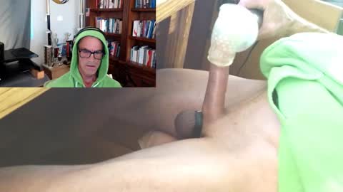 Snapshot of theneomaster chatting on October 2025 01:41:02 PM The NEO Master online show from October 2025 01:41:02 PM