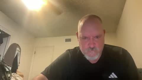 Snapshot of thenewganon chatting on May 2026 02:51:02 AM thenewganon online show from May 2026 02:51:02 AM