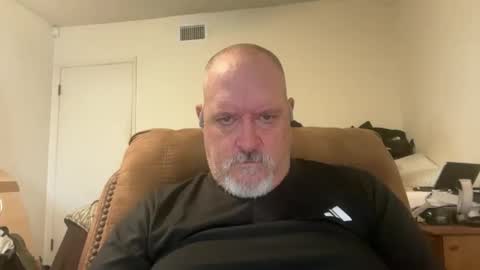 Snapshot of thenewganon chatting on May 2026 05:08:01 PM thenewganon online show from May 2026 05:08:01 PM