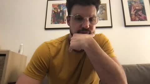 thenudeworldrover online show from April 2026 08:58:01 PM