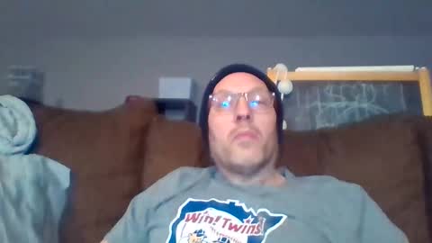 theo6974z online show from April 2026 03:02:01 AM
