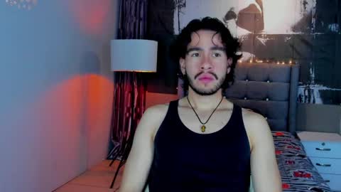 Snapshot of theo_riviera chatting on May 2026 05:37:02 AM theo_riviera online show from May 2026 05:37:02 AM