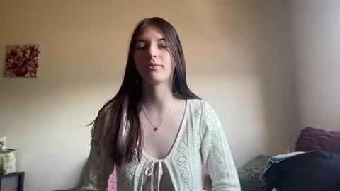 Astrid online show from June 2026 11:35:01 PM