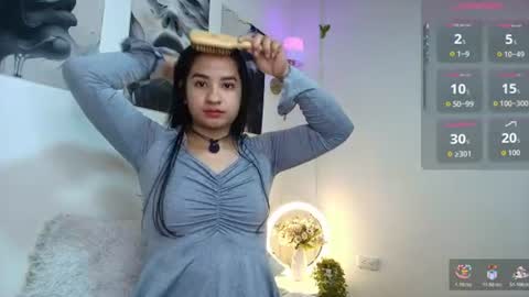 Snapshot of thepeach_ chatting on July 2026 07:27:02 PM thepeach_ online show from July 2026 07:27:02 PM