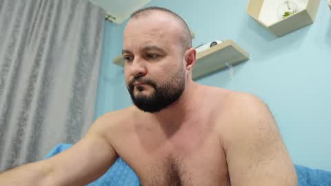 Snapshot of thephenomone chatting on January 2025 05:51:02 PM Chris online show from January 2025 05:51:02 PM