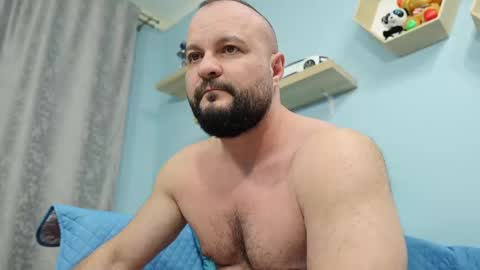 Snapshot of thephenomone chatting on March 2025 01:06:02 PM Chris online show from March 2025 01:06:02 PM