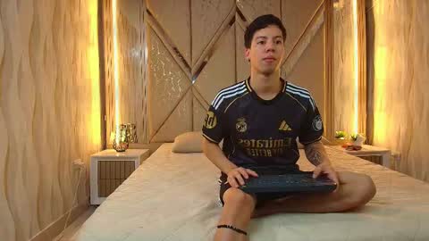 NaniKimandPetter online show from September 2025 07:26:02 PM