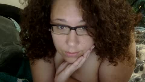 Snapshot of theplayfulbbw chatting on May 2026 12:19:01 AM Amelia online show from May 2026 12:19:01 AM