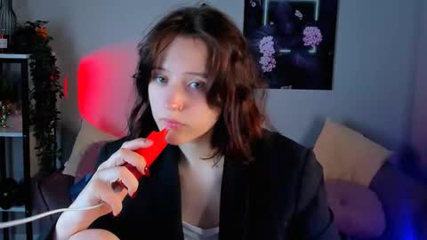 thepretty_kitty online show from December 2025 11:29:01 AM