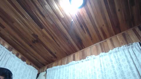 Santiago Enrique online show from December 2025 05:37:01 AM