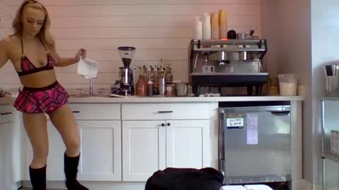 Snapshot of therealbabygofficial chatting on October 2025 08:15:01 PM therealbabygofficial online show from October 2025 08:15:01 PM