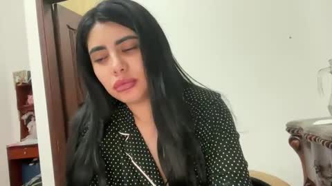 Snapshot of therealcamilabaddie chatting on January 2025 06:39:01 AM therealcamilabaddie online show from January 2025 06:39:01 AM