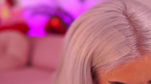 Snapshot of therealfallingangel chatting on January 2025 09:15:02 PM Deea online show from January 2025 09:15:02 PM