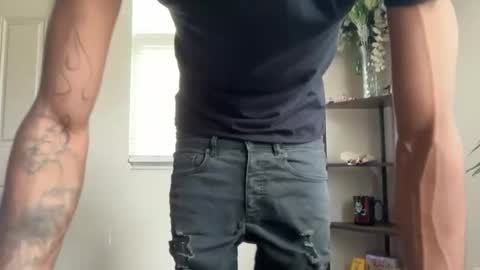 Snapshot of therealferrarii chatting on April 2026 03:12:01 PM therealferrarii online show from April 2026 03:12:01 PM