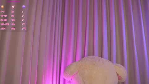 Snapshot of therealpeach_ chatting on March 2026 10:26:01 AM online show from March 2026 10:26:01 AM