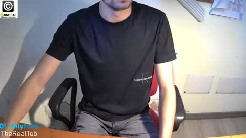 Snapshot of therealteb chatting on September 2025 07:46:01 AM TheRealTeb online show from September 2025 07:46:01 AM