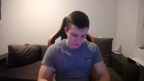 Nick   online show from December 2024 09:22:01 PM