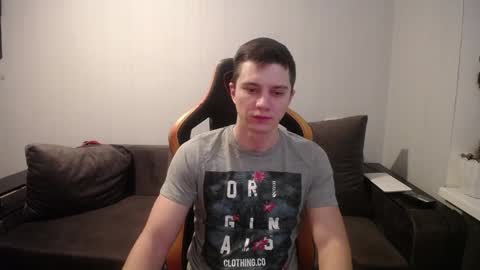 Nick   online show from December 2024 02:45:02 AM