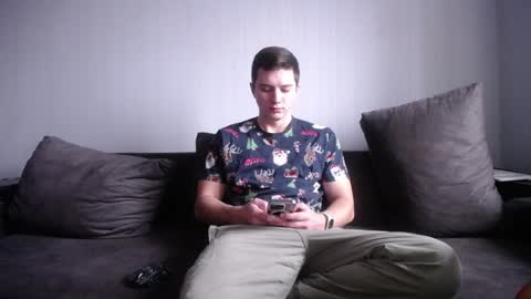 Nick   online show from December 2024 09:00:02 AM