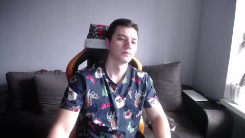 Nick   online show from December 2024 06:33:01 AM