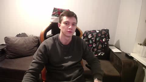 Nick   online show from December 2024 09:29:02 PM