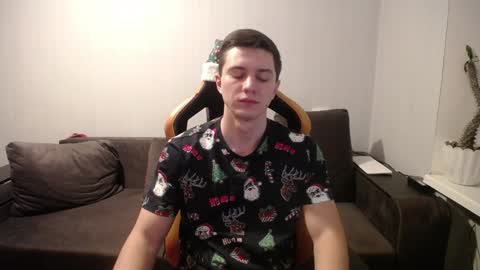 Nick   online show from December 2024 06:22:02 PM