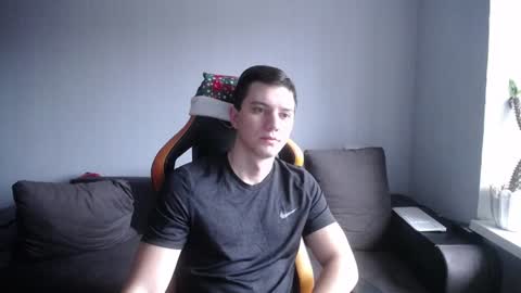 Nick   online show from December 2024 07:40:02 AM