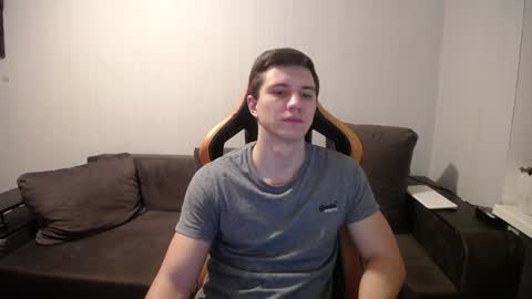 Nick   online show from January 2025 06:27:02 PM