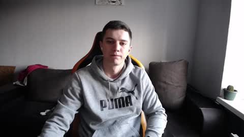 Nick   online show from October 2025 12:06:01 PM